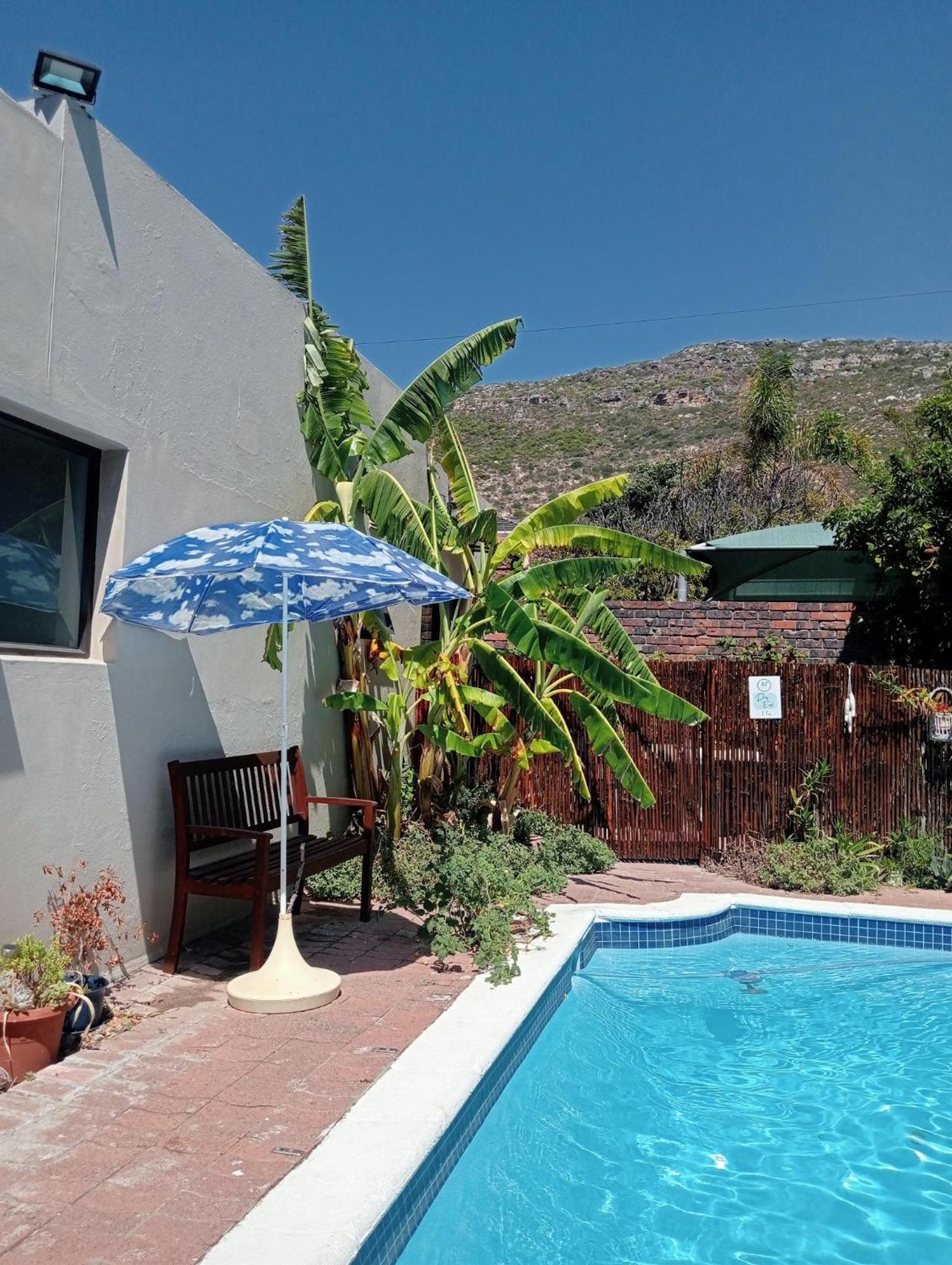 The Pool Cottage Fish Hoek Ngoại thất bức ảnh